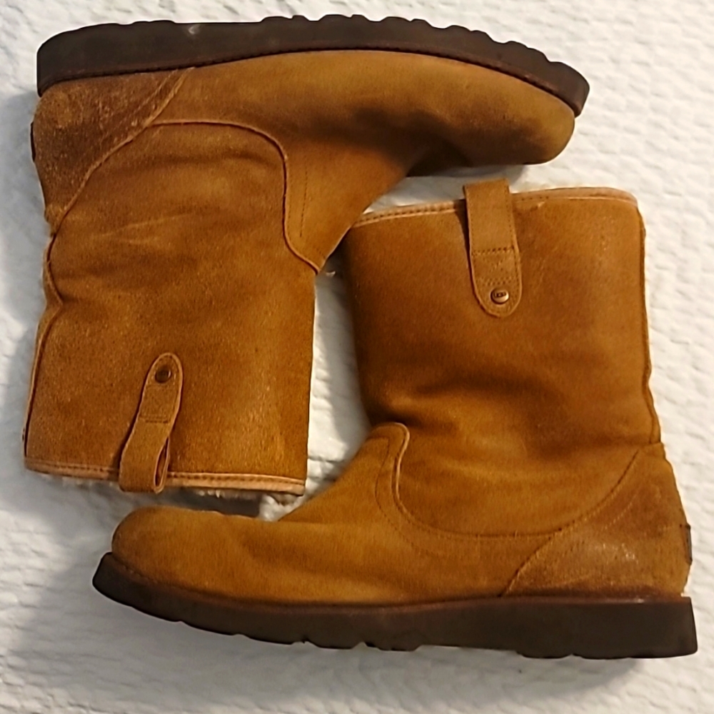 Ugg boots men's size 12